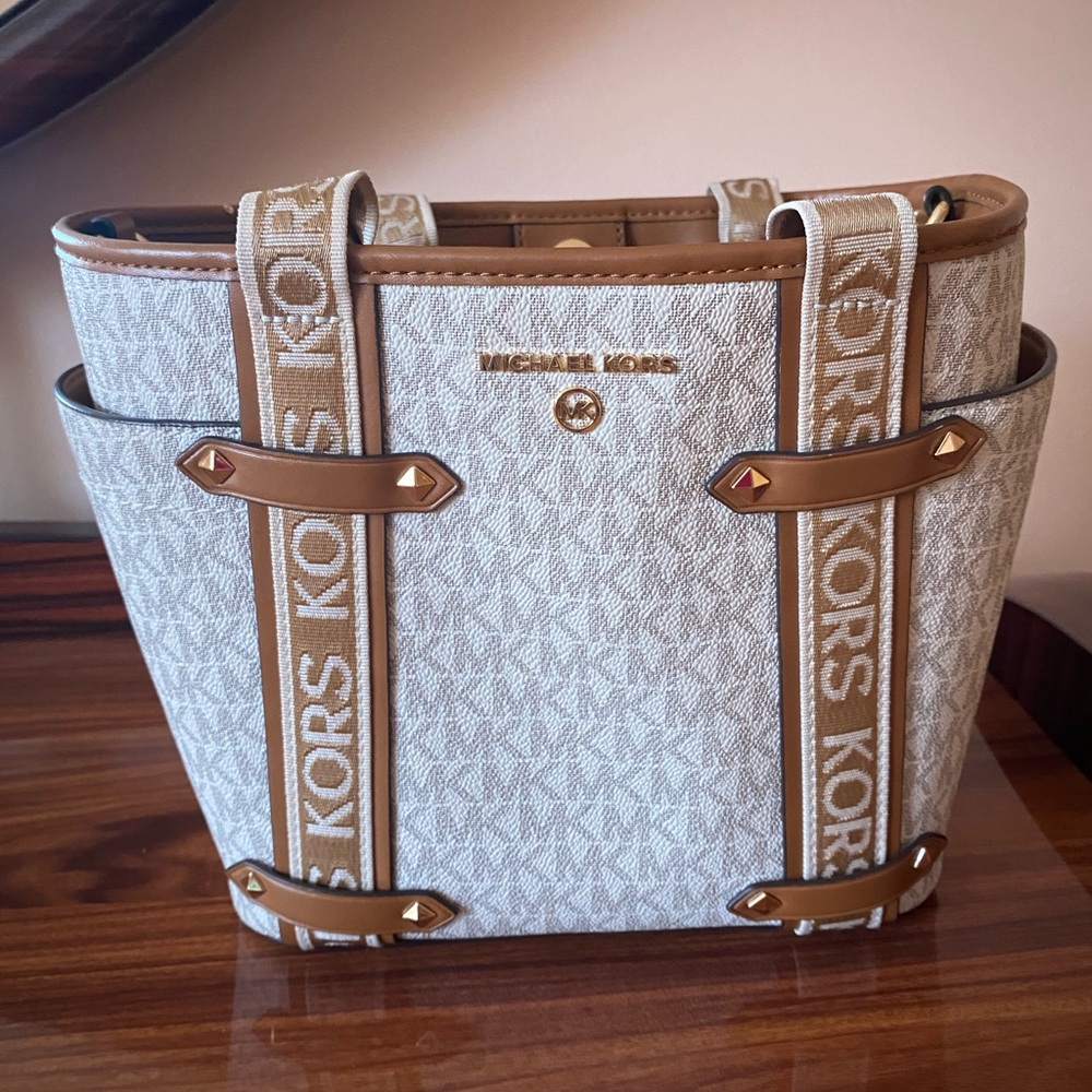 Michael Kors White and Tan Women's Bag